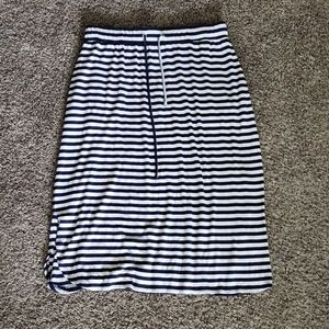 Stretchy skirt
